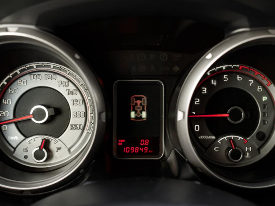 Mitsubishi Pajero IV Рестайлинг 1 Екатеринбург  - изображение 18
