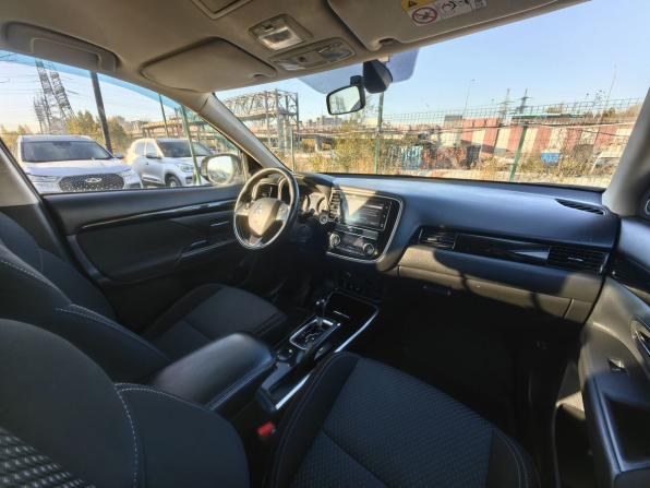 Mitsubishi Outlander III Рестайлинг 3 с пробегом 2019 года, цена 1 849 000 рублей, 154733 км, внедорожник, Автокод Объявления