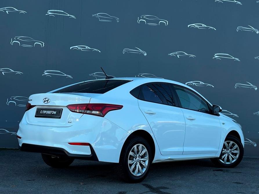 Hyundai Solaris II Санкт-Петербург  - изображение 2