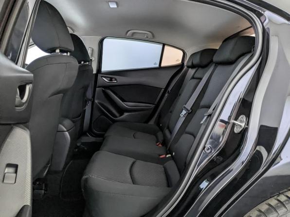 Mazda 3 III (BM) с пробегом 2014 года, цена 1 350 000 рублей, 125401 км, хэтчбек, Автокод Объявления