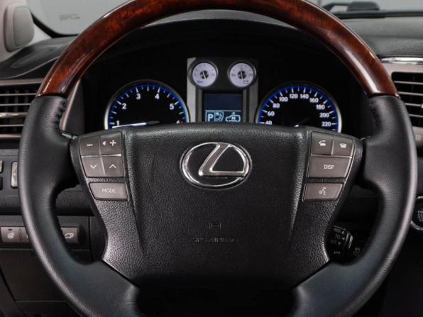 Lexus LX III с пробегом 2011 года, цена 2 618 070 рублей, 231603 км, внедорожник, Автокод Объявления