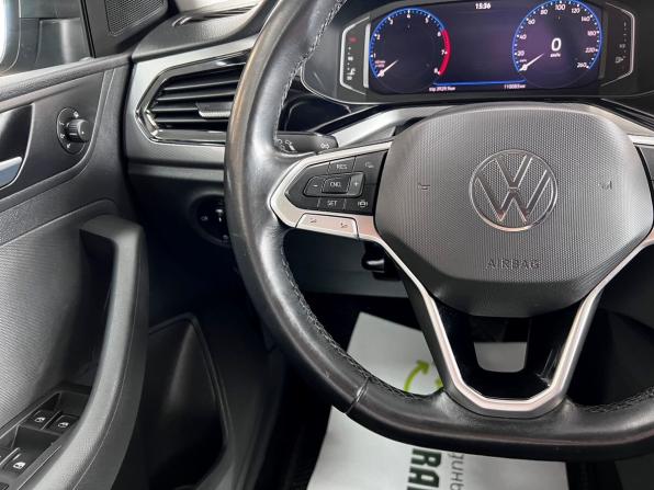Volkswagen Polo VI с пробегом 2021 года, цена 1 795 000 рублей, 110083 км, лифтбек, Автокод Объявления