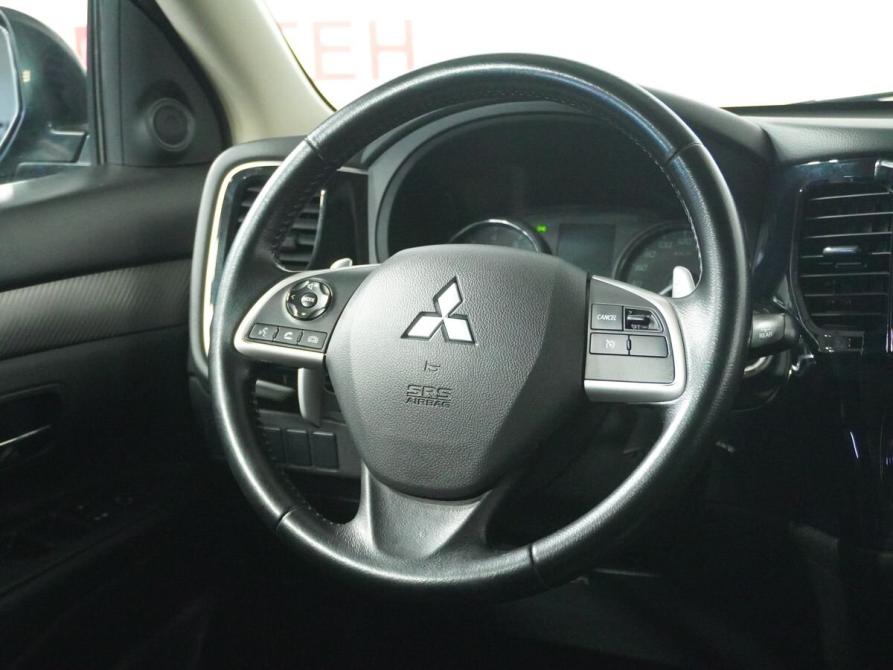 Mitsubishi Outlander III Рестайлинг Вологда  - изображение 16