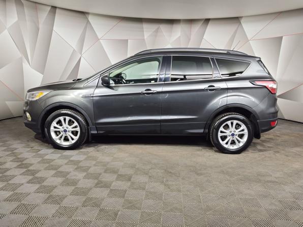 Ford Escape III Рестайлинг с пробегом 2018 года, цена 1 455 000 рублей, 121384 км, внедорожник, Автокод Объявления