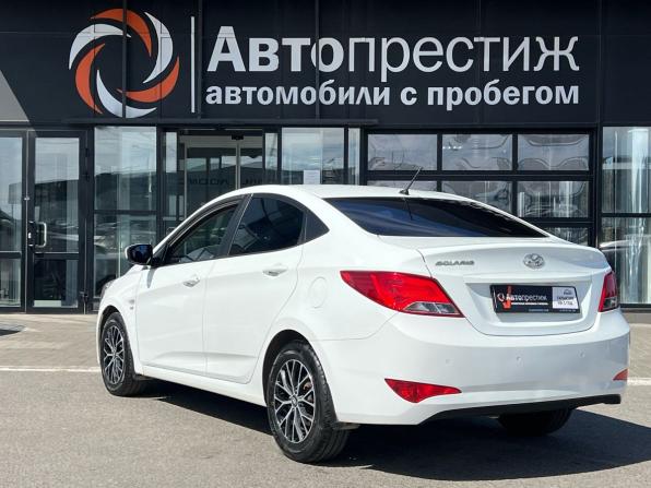 Hyundai Solaris I Рестайлинг с пробегом 2016 года, цена 1 099 000 рублей, 112414 км, седан, Автокод Объявления