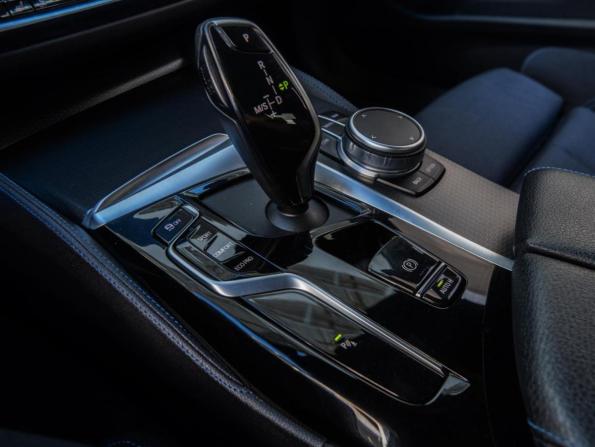 BMW 5 серии VII (G30/G31/G38) Рестайлинг с пробегом 2021 года, цена 4 550 000 рублей, 87244 км, седан, Автокод Объявления