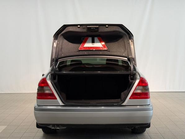 Mercedes-Benz C-Класс I (W202) с пробегом 1994 года, цена 870 000 рублей, 156000 км, седан, Автокод Объявления