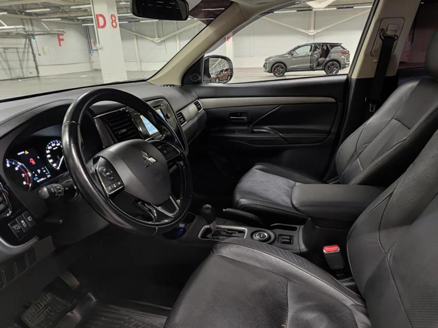 Mitsubishi Outlander III Рестайлинг 2 Казань  - изображение 20