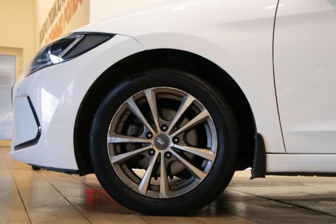 Hyundai Elantra VI (AD) с пробегом 2018 года, цена 1 650 000 рублей, 89970 км, седан, Автокод Объявления