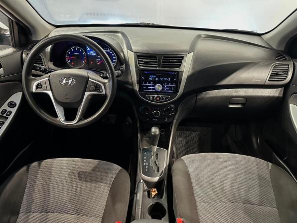 Hyundai Solaris I с пробегом 2014 года, цена 1 000 000 рублей, 141654 км, седан, Автокод Объявления