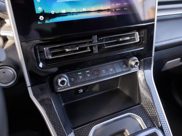 Haval M6 II с пробегом 2024 года, цена 1 649 000 рублей, 93759 км, внедорожник, Автокод Объявления