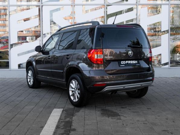 Skoda Yeti I Рестайлинг с пробегом 2014 года, цена 975 000 рублей, 109007 км, внедорожник, Автокод Объявления
