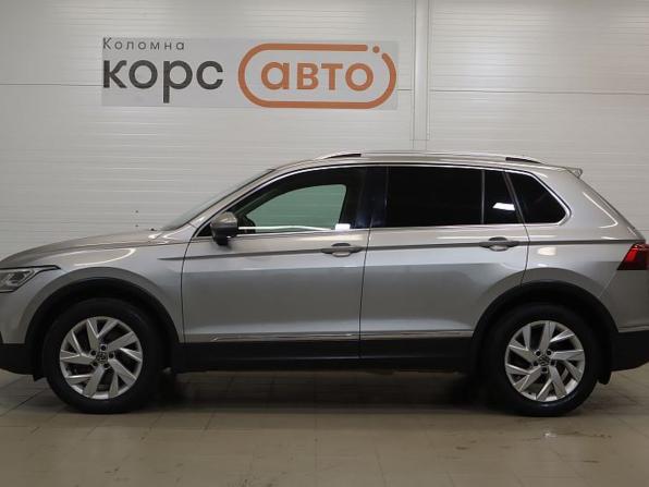 Volkswagen Tiguan II Рестайлинг с пробегом 2021 года, цена 2 884 000 рублей, 139000 км, внедорожник, Автокод Объявления