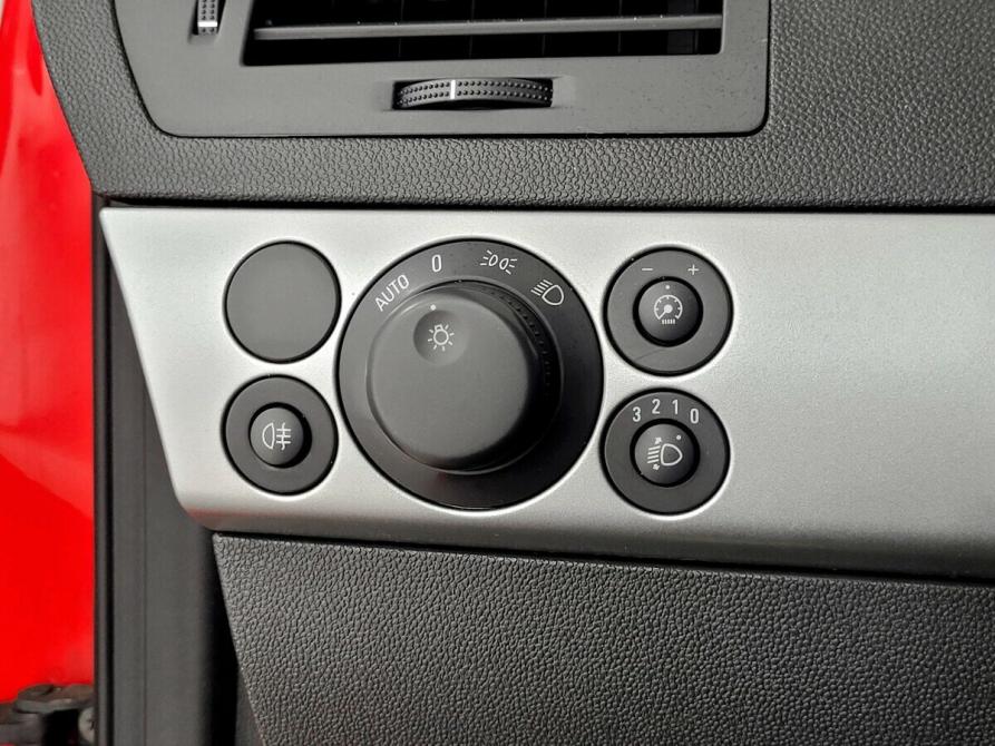 Opel Astra H Рестайлинг Москва  - изображение 8