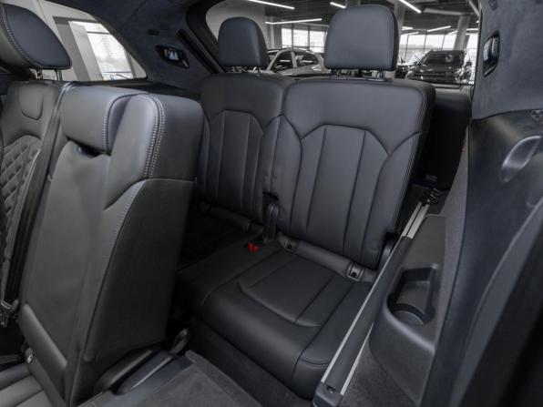Audi Q7 II (4M) Рестайлинг 2 с пробегом 2025 года, цена 15 990 000 рублей, 10 км, внедорожник, Автокод Объявления