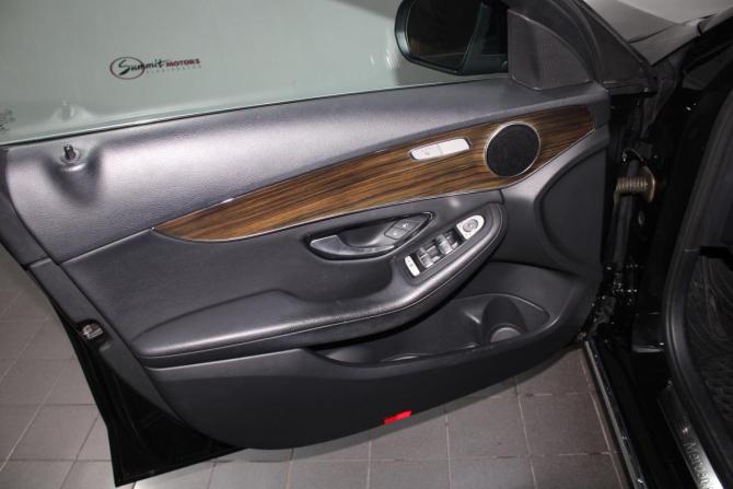 Mercedes-Benz C-Класс IV (W205) с пробегом 2017 года, цена 2 550 000 рублей, 75506 км, седан, Автокод Объявления