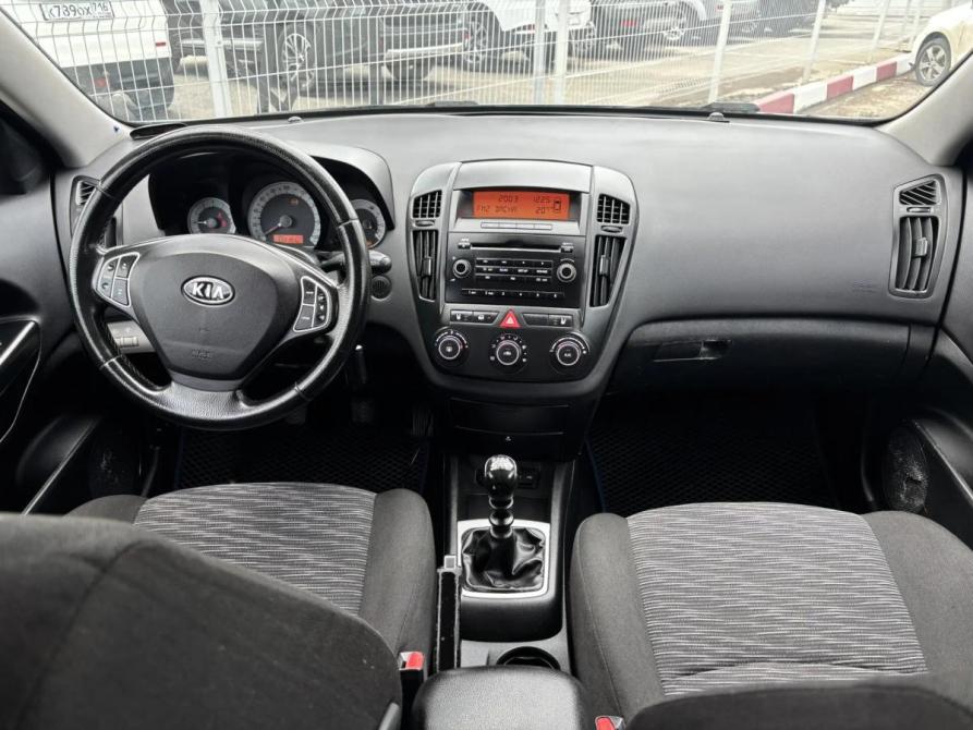 Kia Ceed I Альметьевск  - изображение 14