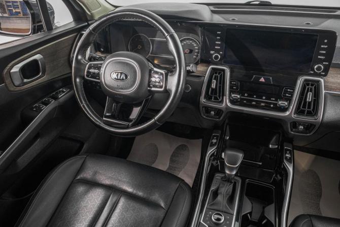 Kia Sorento IV с пробегом 2021 года, цена 3 999 000 рублей, 58000 км, внедорожник, Автокод Объявления