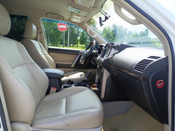 Toyota Land Cruiser Prado 150 Series с пробегом 2010 года, цена 2 550 000 рублей, 229648 км, внедорожник, Автокод Объявления