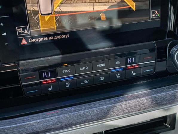 Volkswagen Touareg III с пробегом 2019 года, цена 4 898 000 рублей, 134974 км, внедорожник, Автокод Объявления