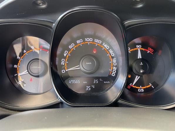 Lada (ВАЗ) Vesta I с пробегом 2019 года, цена 877 000 рублей, 129565 км, седан, Автокод Объявления