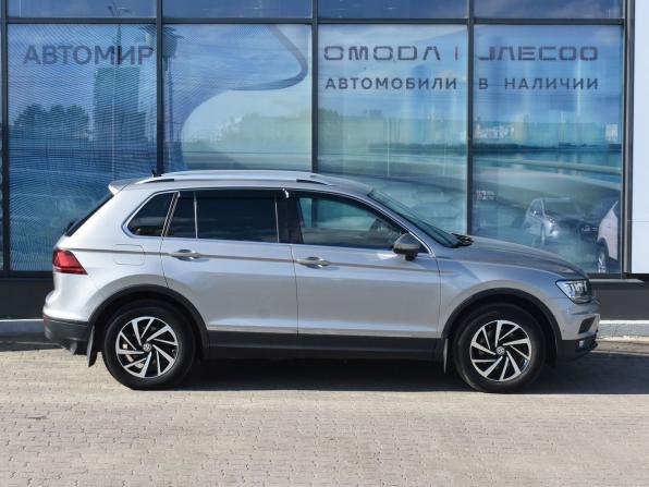 Volkswagen Tiguan II с пробегом 2018 года, цена 2 350 000 рублей, 69683 км, внедорожник, Автокод Объявления
