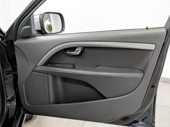 Volvo XC70 II с пробегом 2011 года, цена 2 150 000 рублей, 154814 км, универсал, Автокод Объявления