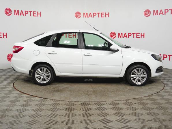 Lada (ВАЗ) Granta I Рестайлинг с пробегом 2023 года, цена 818 000 рублей, 42172 км, лифтбек, Автокод Объявления