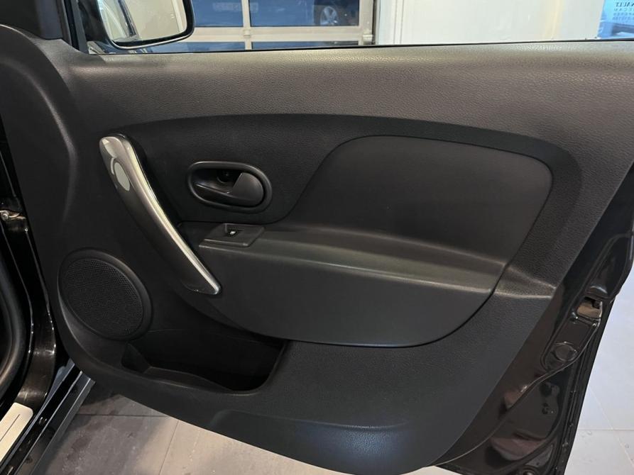 Renault Sandero II Чебоксары  - изображение 25