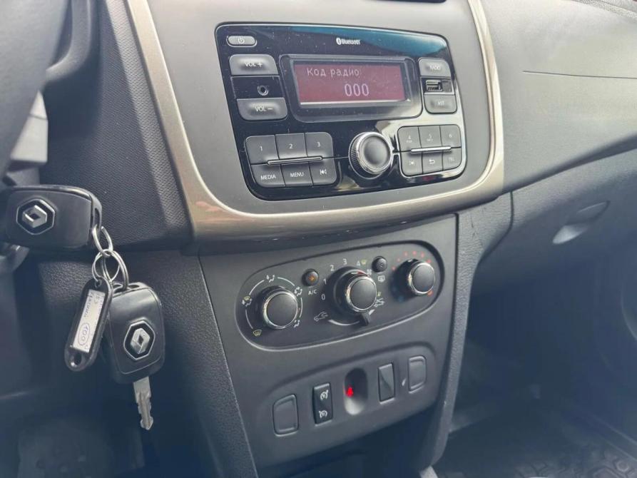 Renault Sandero II Рестайлинг Альметьевск  - изображение 11