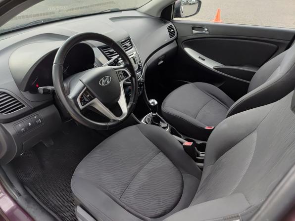 Hyundai Solaris I с пробегом 2011 года, цена 560 000 рублей, 189500 км, седан, Автокод Объявления