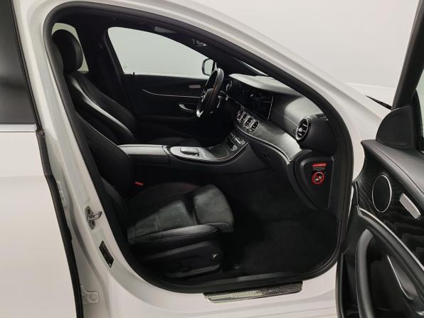 Mercedes-Benz E-Класс V (W213 S213 C238) Рестайлинг с пробегом 2021 года, цена 4 129 000 рублей, 121349 км, седан, Автокод Объявления