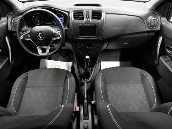 Renault Logan II Рестайлинг с пробегом 2018 года, цена 1 155 000 рублей, 111106 км, седан, Автокод Объявления