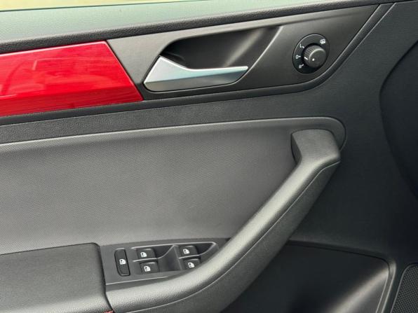 Volkswagen Polo VI с пробегом 2022 года, цена 2 470 000 рублей, 25800 км, лифтбек, Автокод Объявления