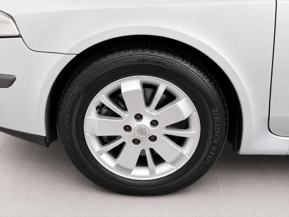 Renault Laguna II с пробегом 2003 года, цена 330 000 рублей, 202633 км, лифтбек, Автокод Объявления