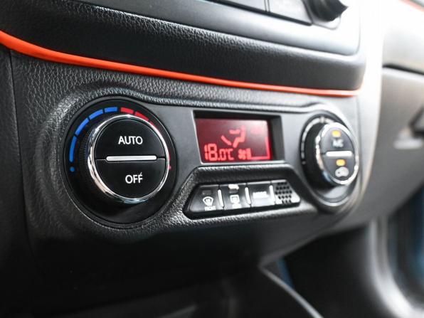 Kia Rio III с пробегом 2012 года, цена 779 900 рублей, 303000 км, седан, Автокод Объявления