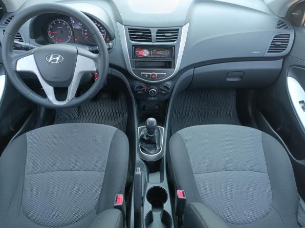 Hyundai Solaris I с пробегом 2012 года, цена 670 000 рублей, 138911 км, седан, Автокод Объявления