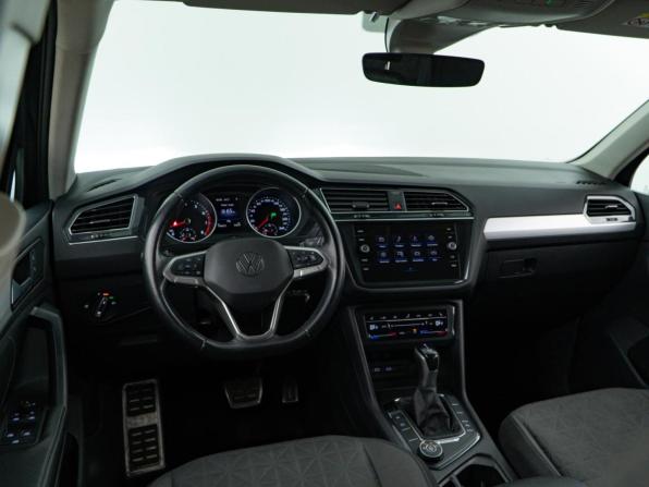 Volkswagen Tiguan II Рестайлинг с пробегом 2021 года, цена 3 188 888 рублей, 144623 км, внедорожник, Автокод Объявления