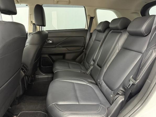 Mitsubishi Outlander III Рестайлинг 3 с пробегом 2020 года, цена 2 535 000 рублей, 103624 км, внедорожник, Автокод Объявления