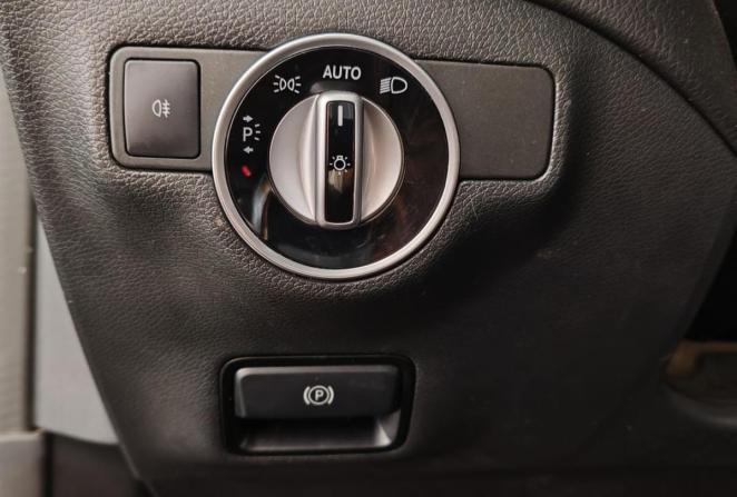 Mercedes-Benz GLA I (X156) с пробегом 2016 года, цена 1 900 000 рублей, 212478 км, внедорожник, Автокод Объявления