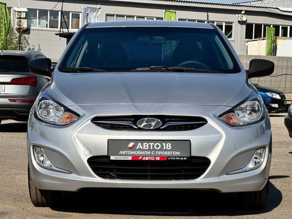 Hyundai Solaris I с пробегом 2014 года, цена 899 000 рублей, 147572 км, седан, Автокод Объявления