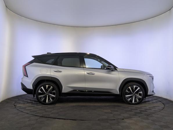Geely Atlas II с пробегом 2023 года, цена 2 299 000 рублей, 82152 км, внедорожник, Автокод Объявления