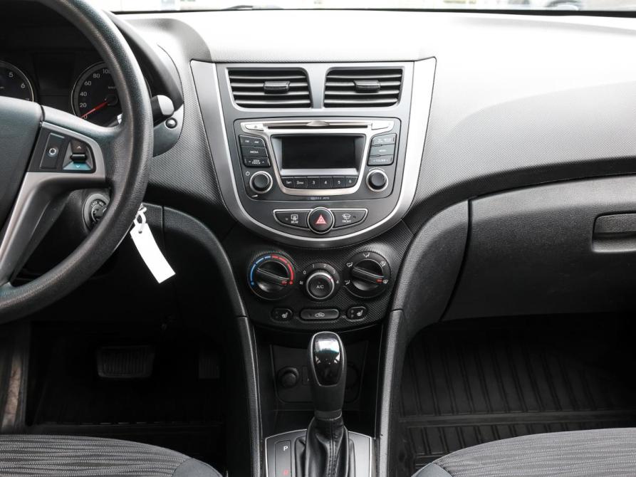 Hyundai Solaris I Рестайлинг Москва  - изображение 14