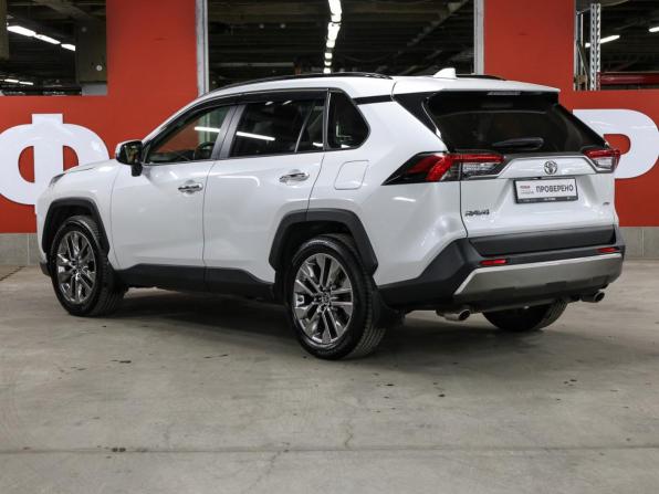 Toyota RAV4 V (XA50) с пробегом 2022 года, цена 3 698 000 рублей, 45664 км, внедорожник, Автокод Объявления