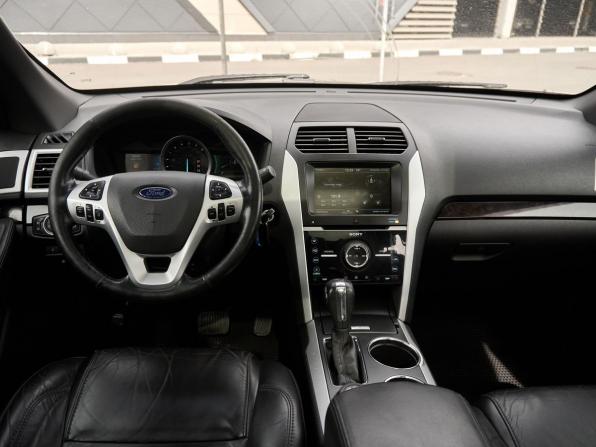 Ford Explorer V с пробегом 2013 года, цена 1 448 000 рублей, 231780 км, внедорожник, Автокод Объявления