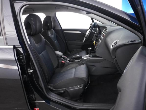 Citroen C4 I Рестайлинг с пробегом 2011 года, цена 549 985 рублей, 140232 км, хэтчбек, Автокод Объявления