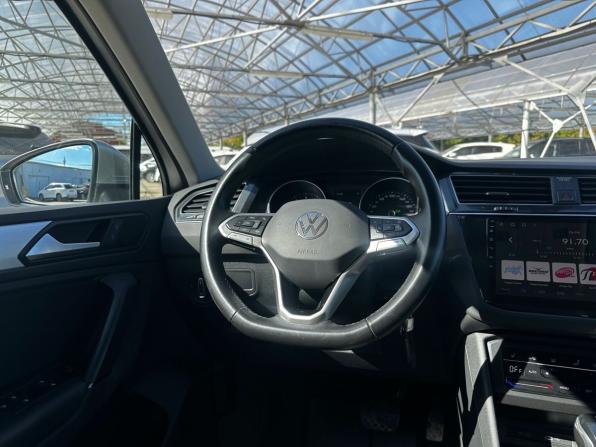 Volkswagen Tiguan II Рестайлинг с пробегом 2021 года, цена 3 065 000 рублей, 80454 км, внедорожник, Автокод Объявления