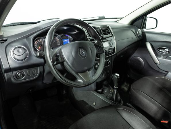 Renault Sandero II с пробегом 2016 года, цена 1 049 000 рублей, 116000 км, хэтчбек, Автокод Объявления