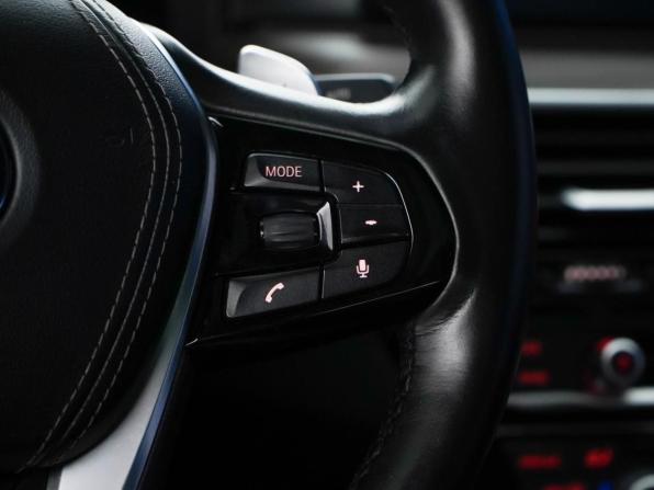 BMW 5 серии VII (G30/G31/G38) с пробегом 2017 года, цена 3 249 077 рублей, 135347 км, седан, Автокод Объявления
