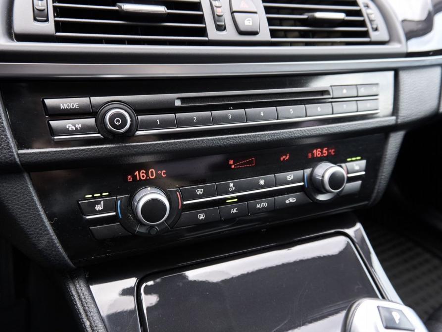 BMW 5 серии VI (F10/F11/F07) Рестайлинг Казань  - изображение 10